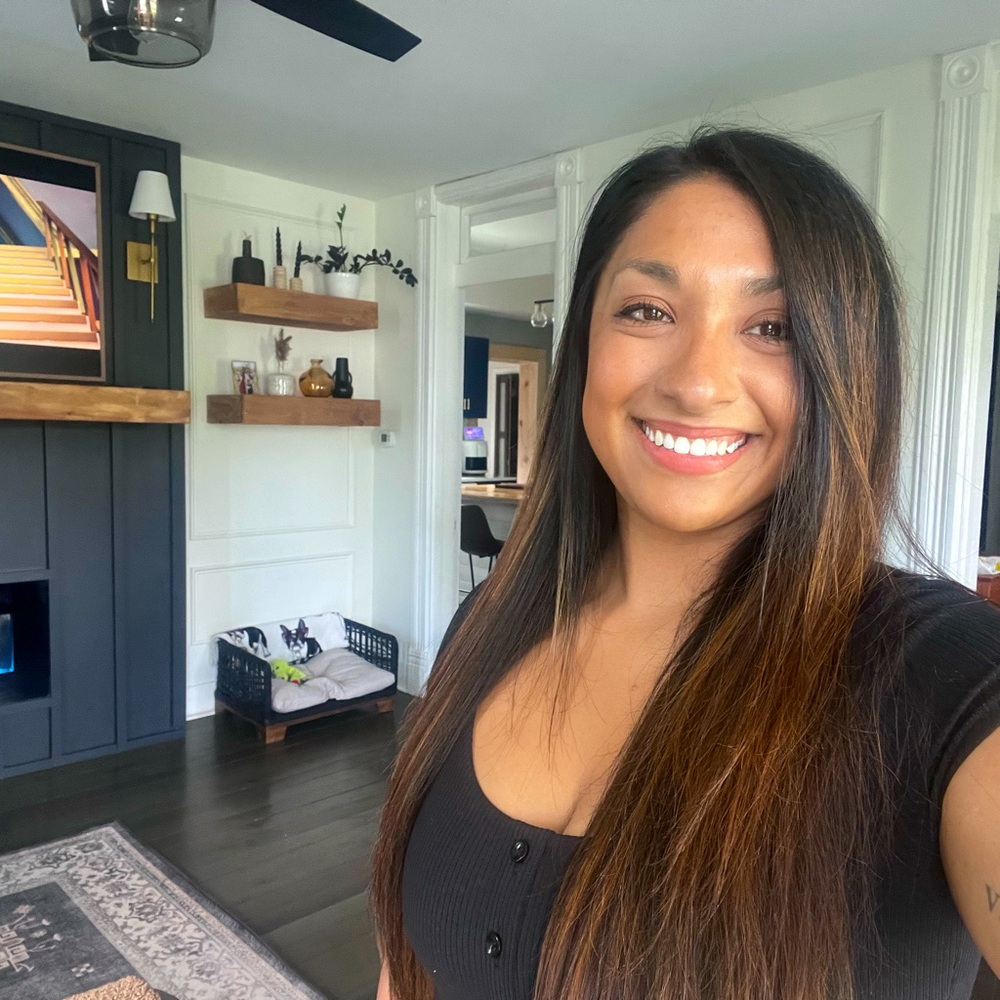 Meet your Posher, Kimberly